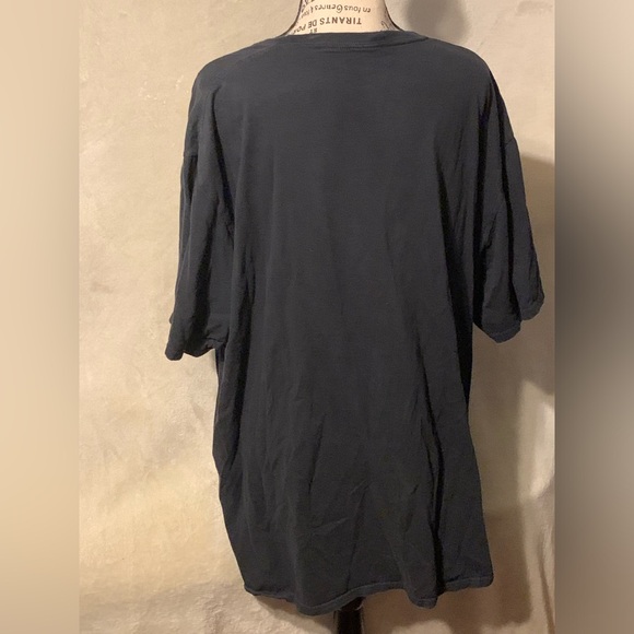 Cartoon Donald Trump Peeing on Antifa Black XL/2XL T Shirt - Picture 2 of 6